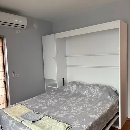 Prima شقة بورغراديك